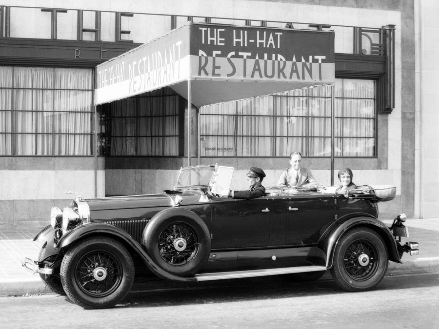  Lincoln Model L Dual Cowl Sport Phaeton 1930 года  (фото 6 из 7)